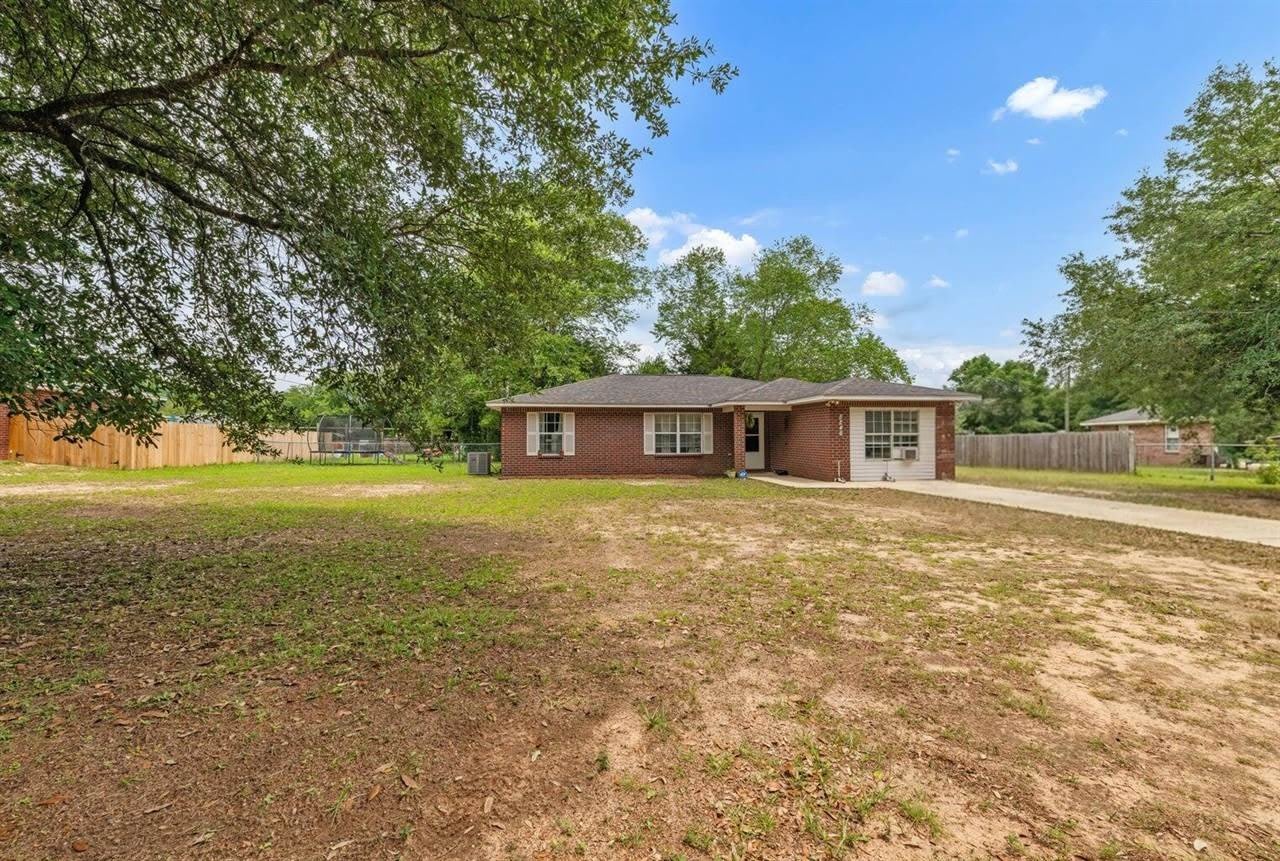 5246 Sewell Road – photo 1