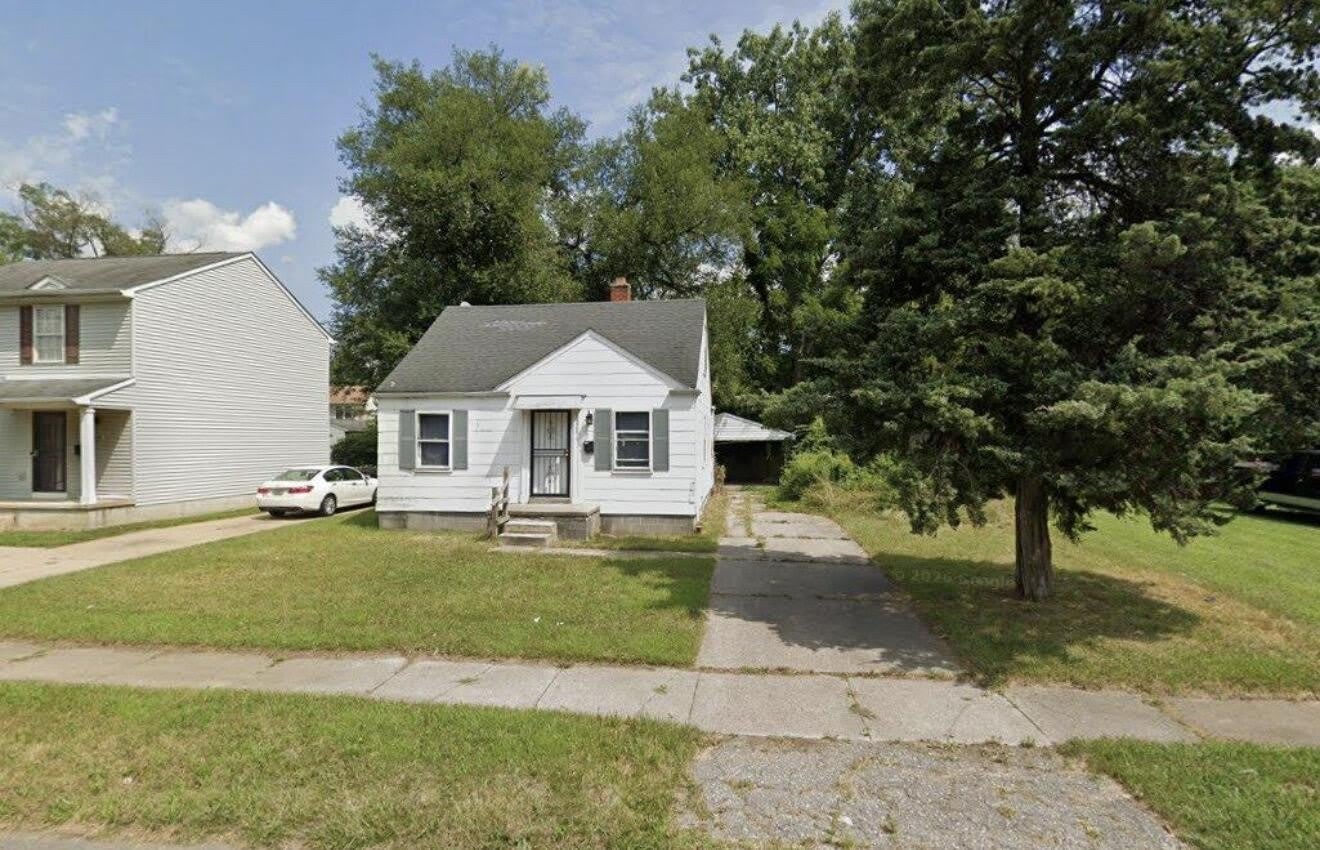 19450 Heyden Street – photo 2