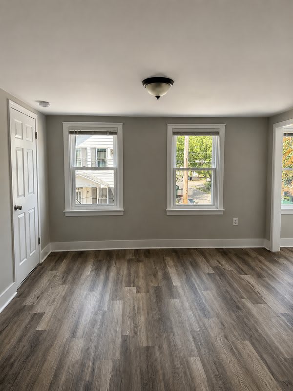 100 Lancaster Street – photo 5