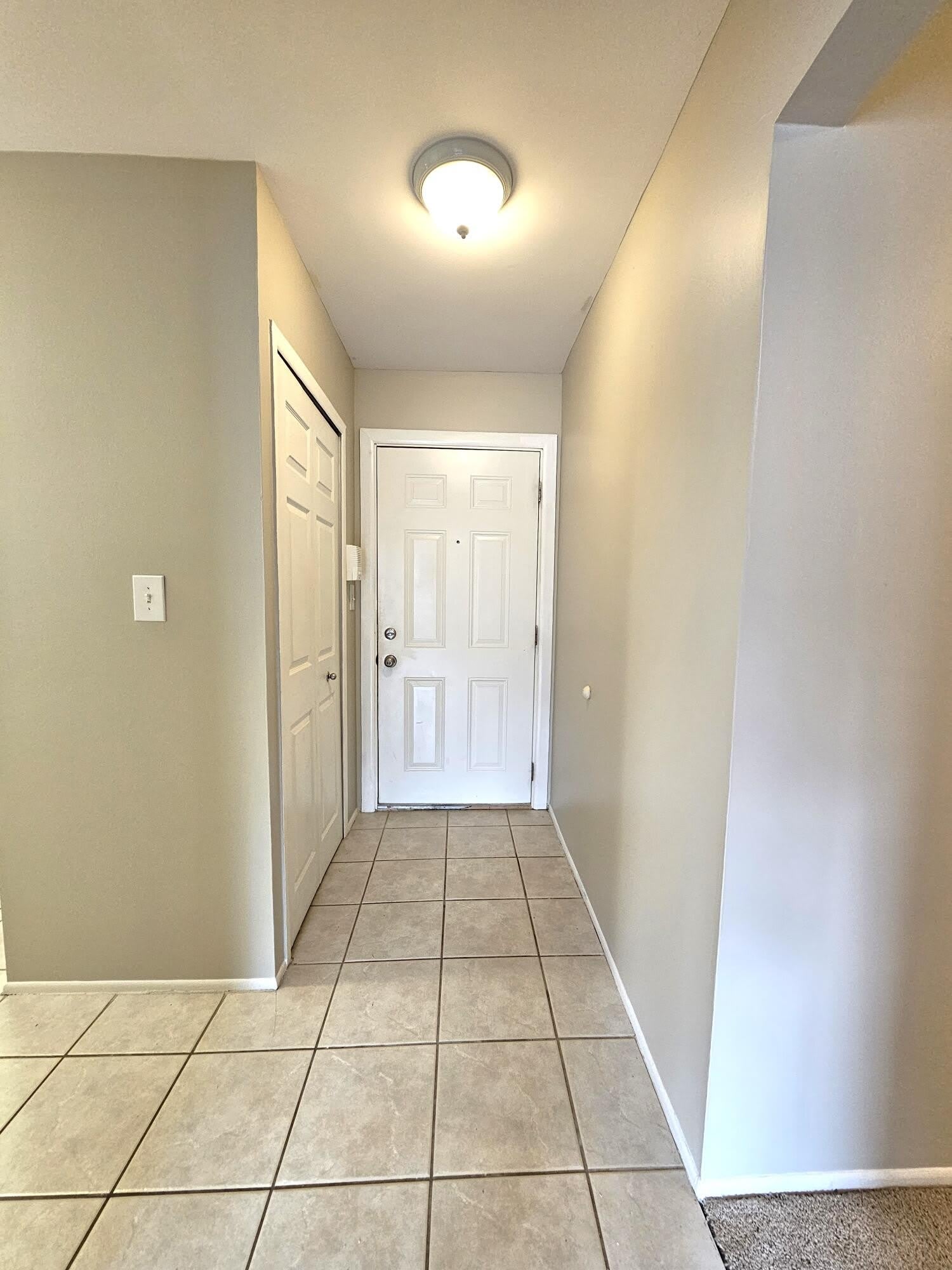 739 W Maple Road – photo 4