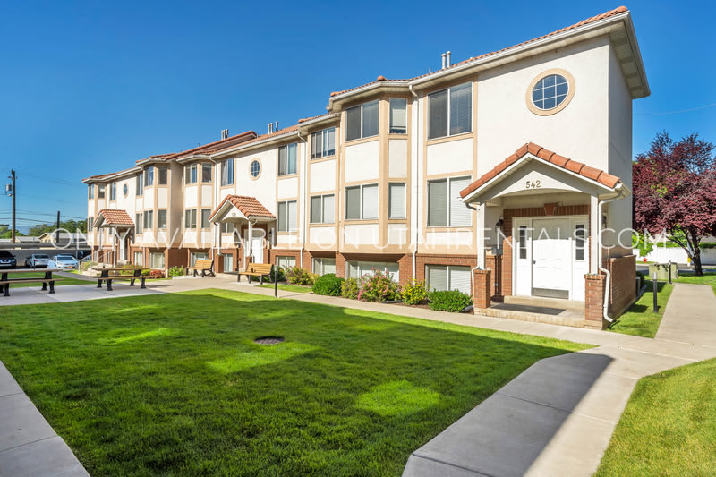 528 N 720 E – photo 2