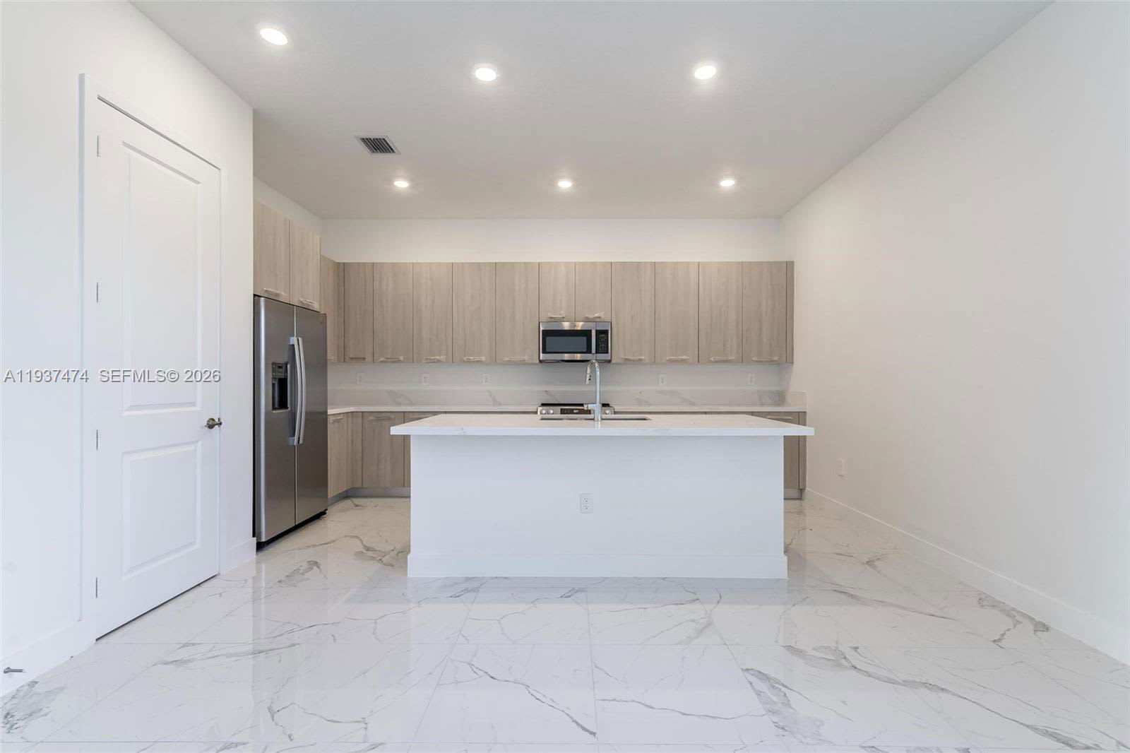 12289 Southwest 43rd Street – photo 3