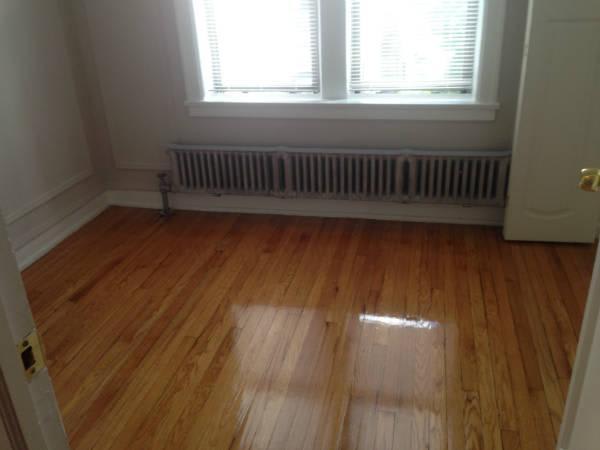 1367 W Estes Ave – photo 2