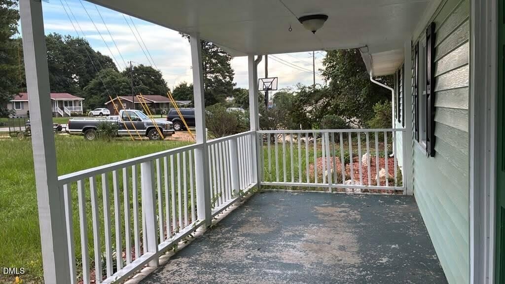 5128 Sunset Lake Road – photo 3