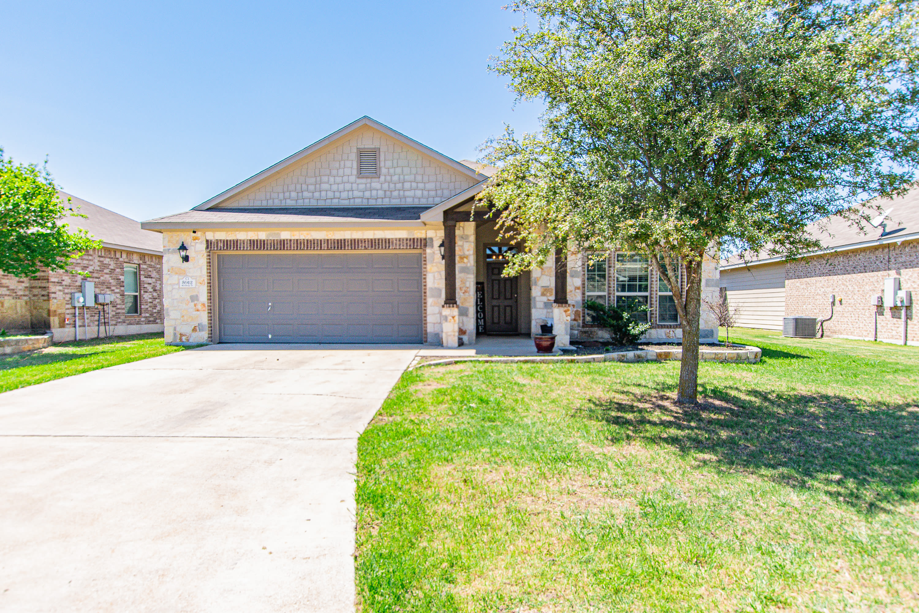 5912 Worthing Drive – photo 1