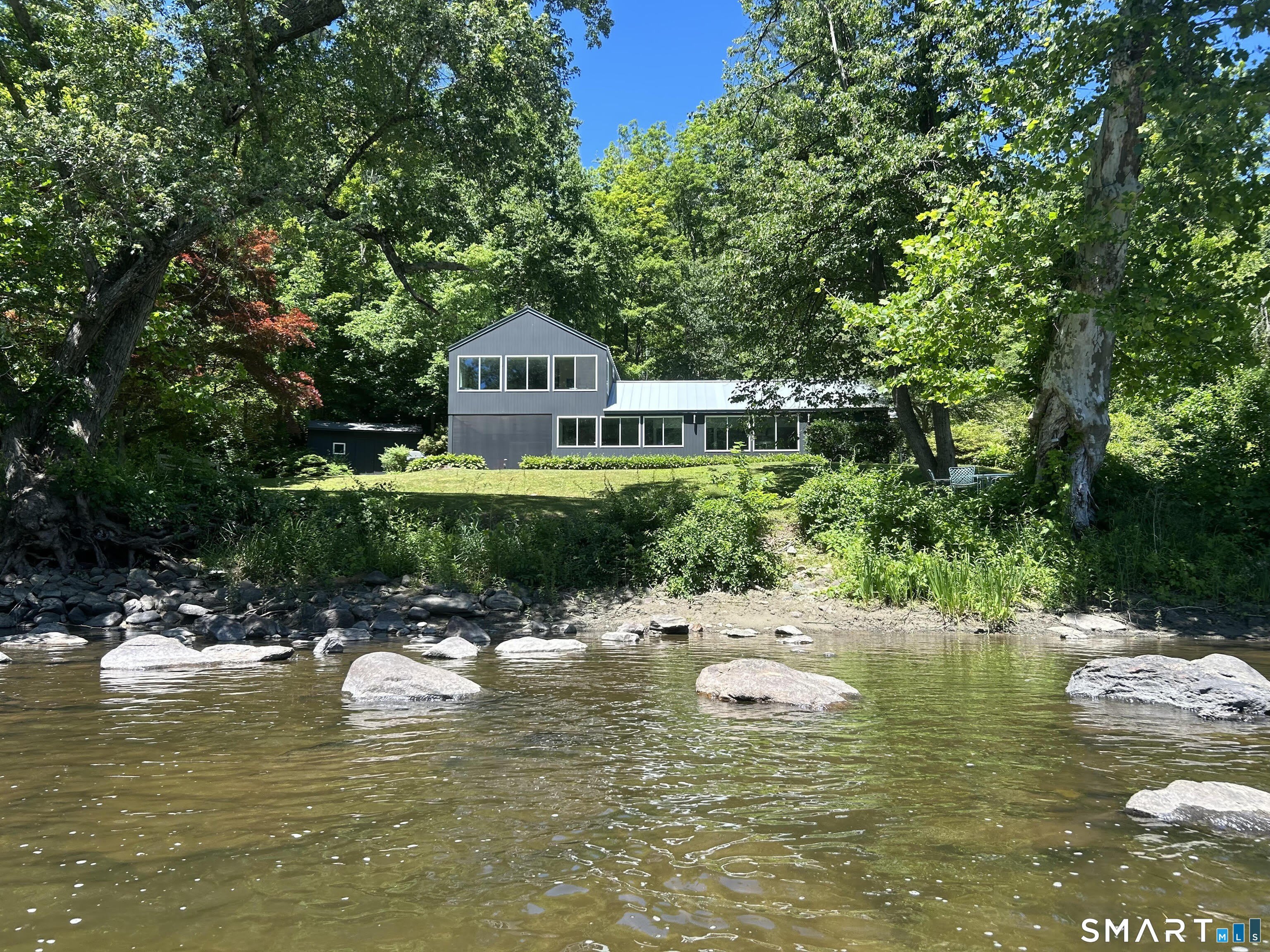 35 Kirk Road – photo 2
