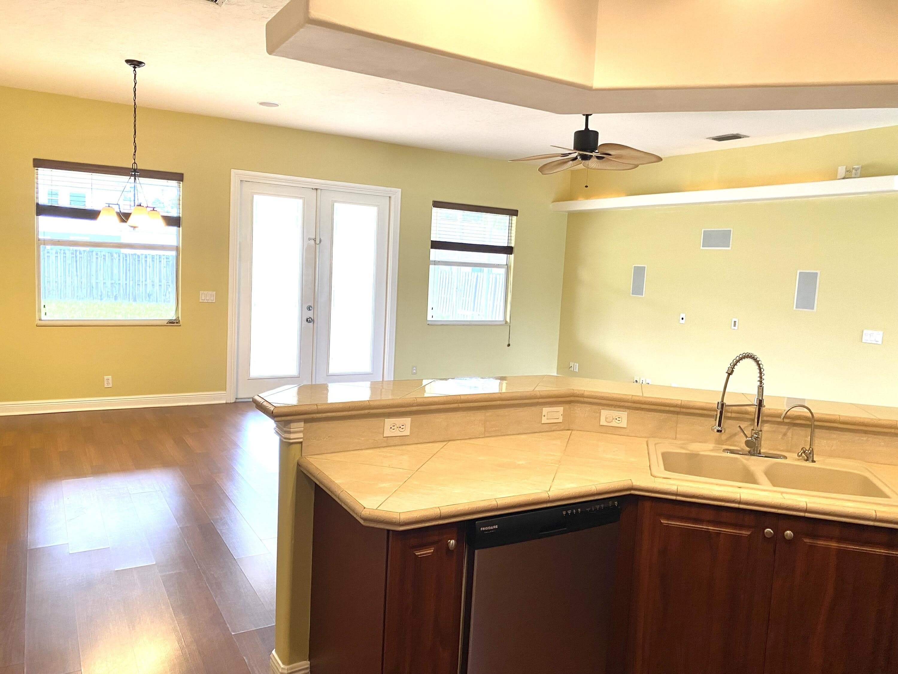 4012 SW Alice Street – photo 5
