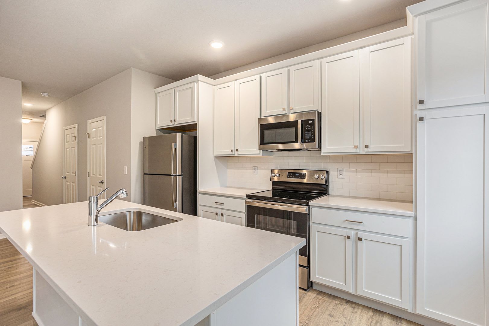 Move In Special Get August September Rent Free Move In By August 31St To Receive Free Rent For Both August And September Take Advantage Of This Limited Time Offer – photo 2