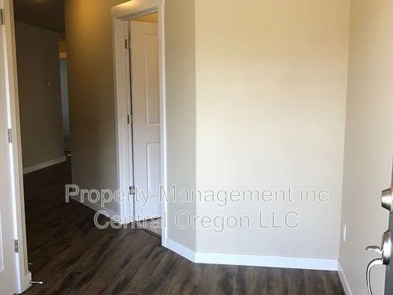 3218 NE Spring Creek Pl – photo 4