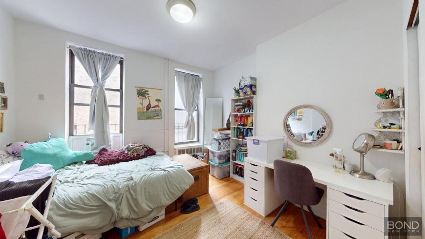 1662 First Avenue – photo 4