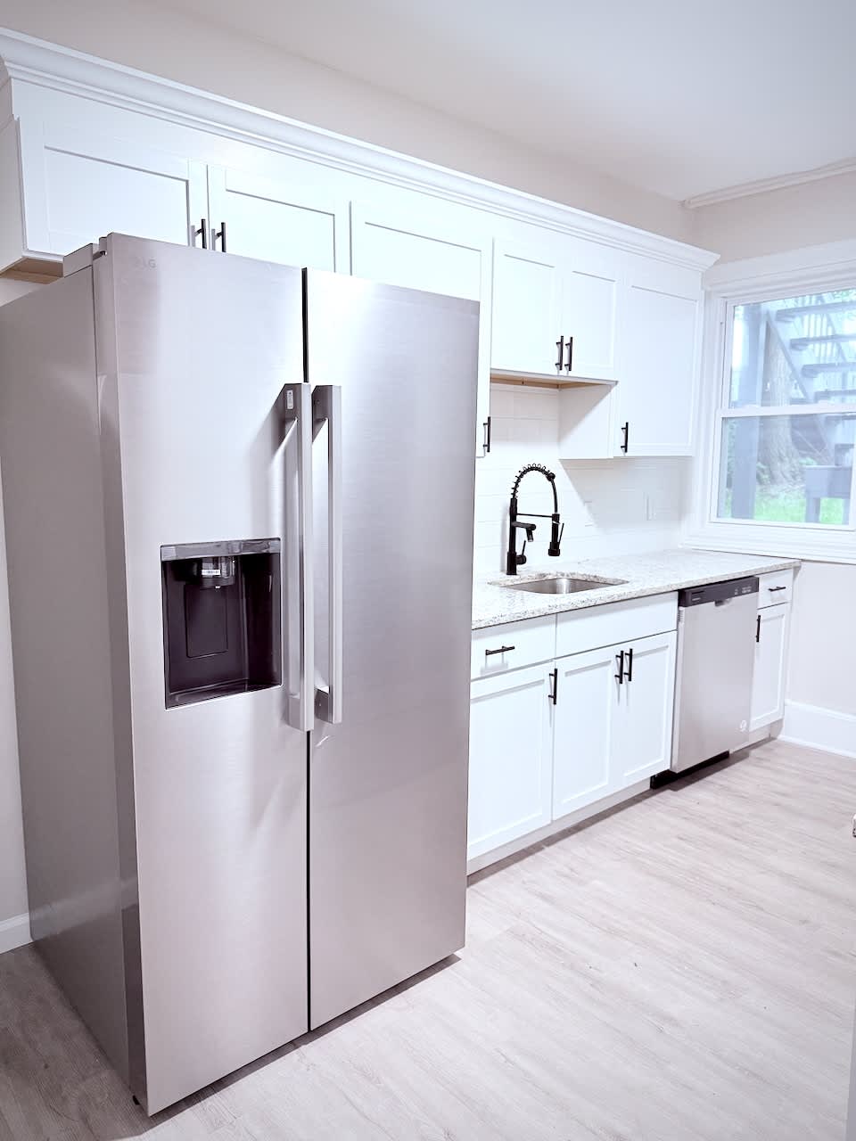 39 Southfield Ave – photo 1