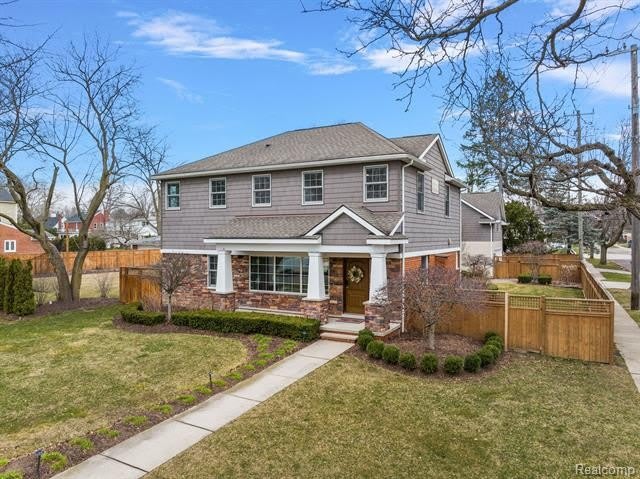 1795 Hazel Street – photo 3