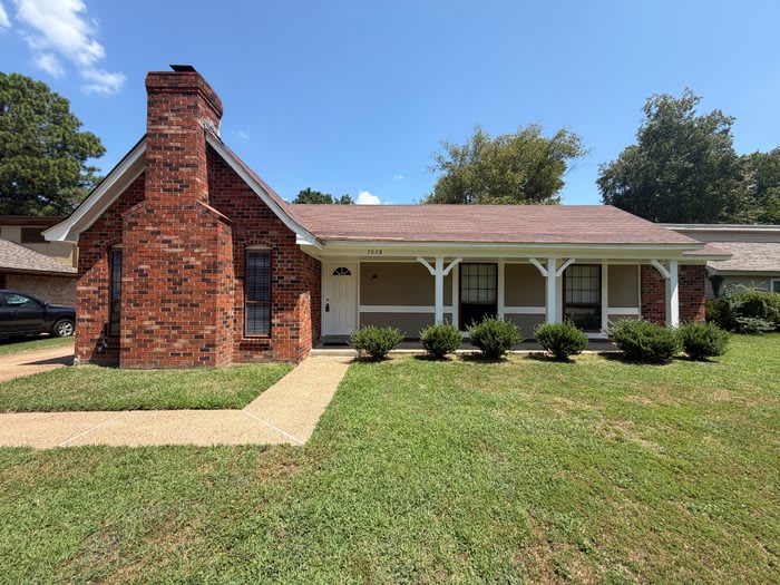 7028 Rose Trail Drive – photo 1