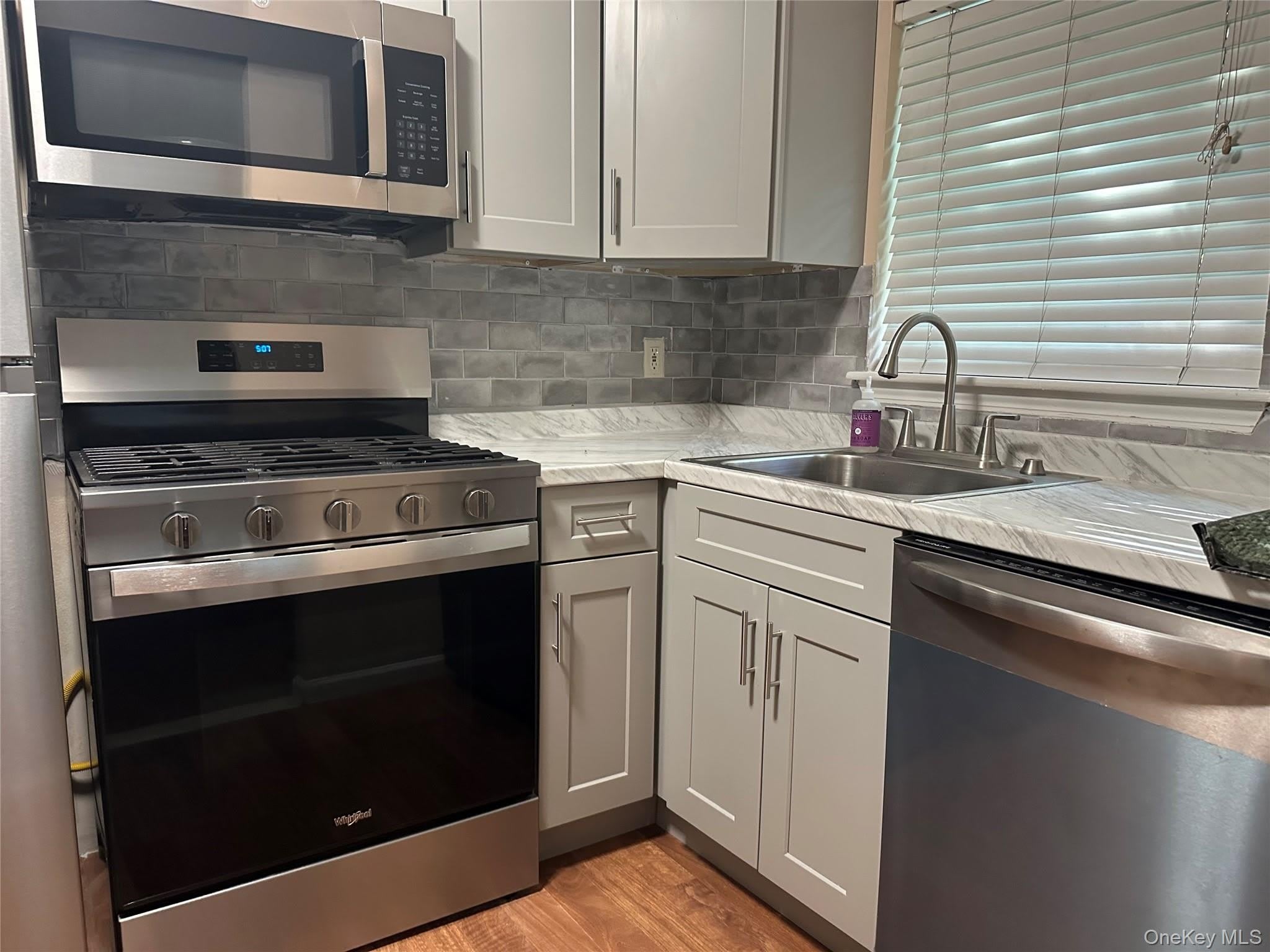 11 Lexington Hill – photo 2