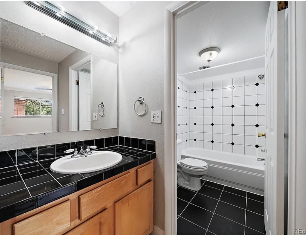 1267 Lafayette Street – photo 5