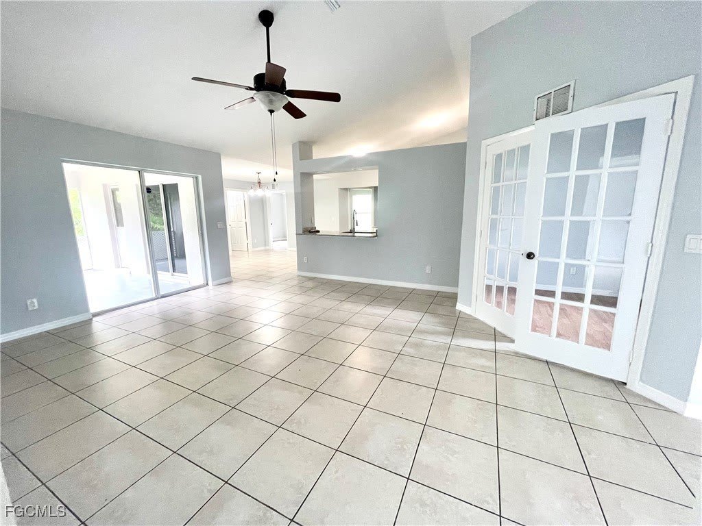 3405 Hanna Avenue N – photo 4