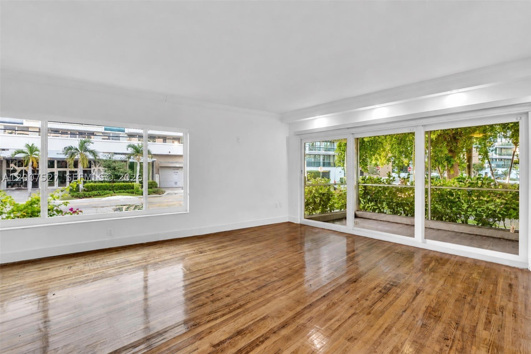 9200 E Bay Harbor Dr – photo 5