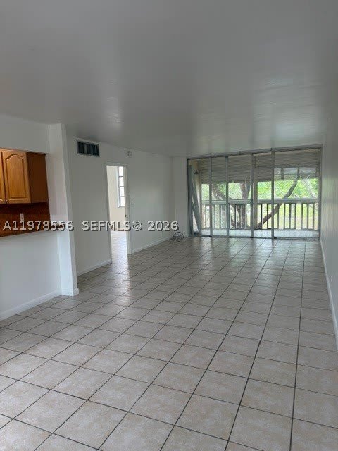 7031 Environ Blvd – photo 2