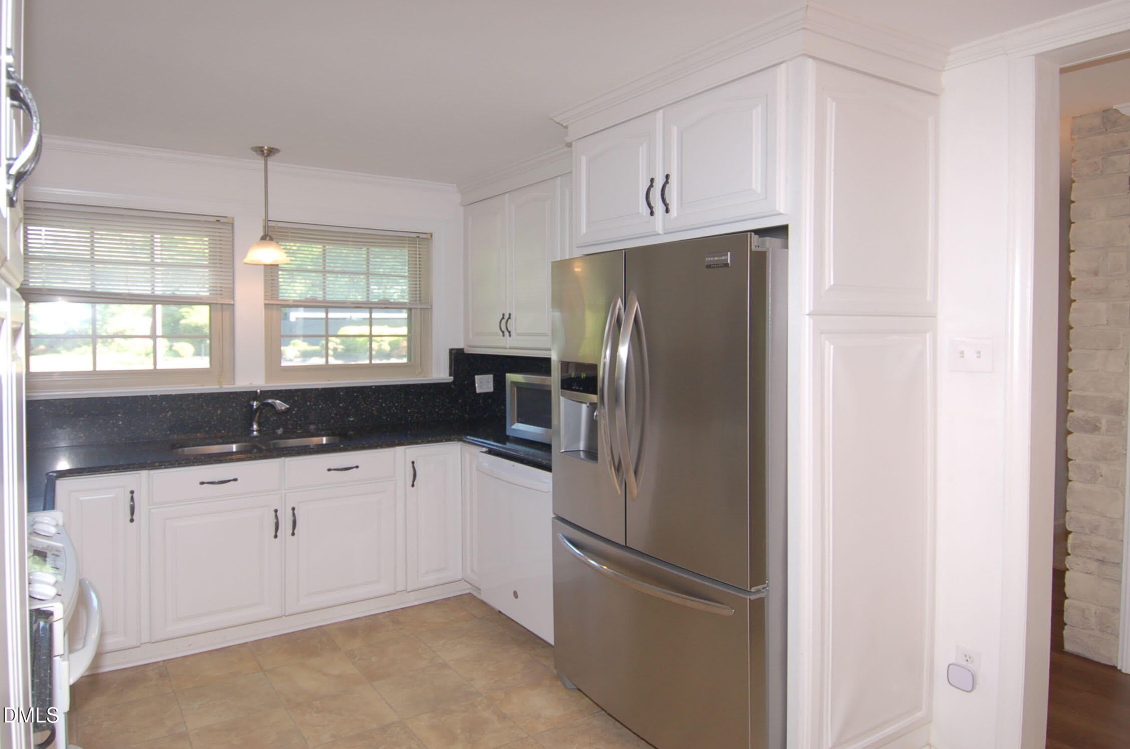 706 Smedes Place – photo 4
