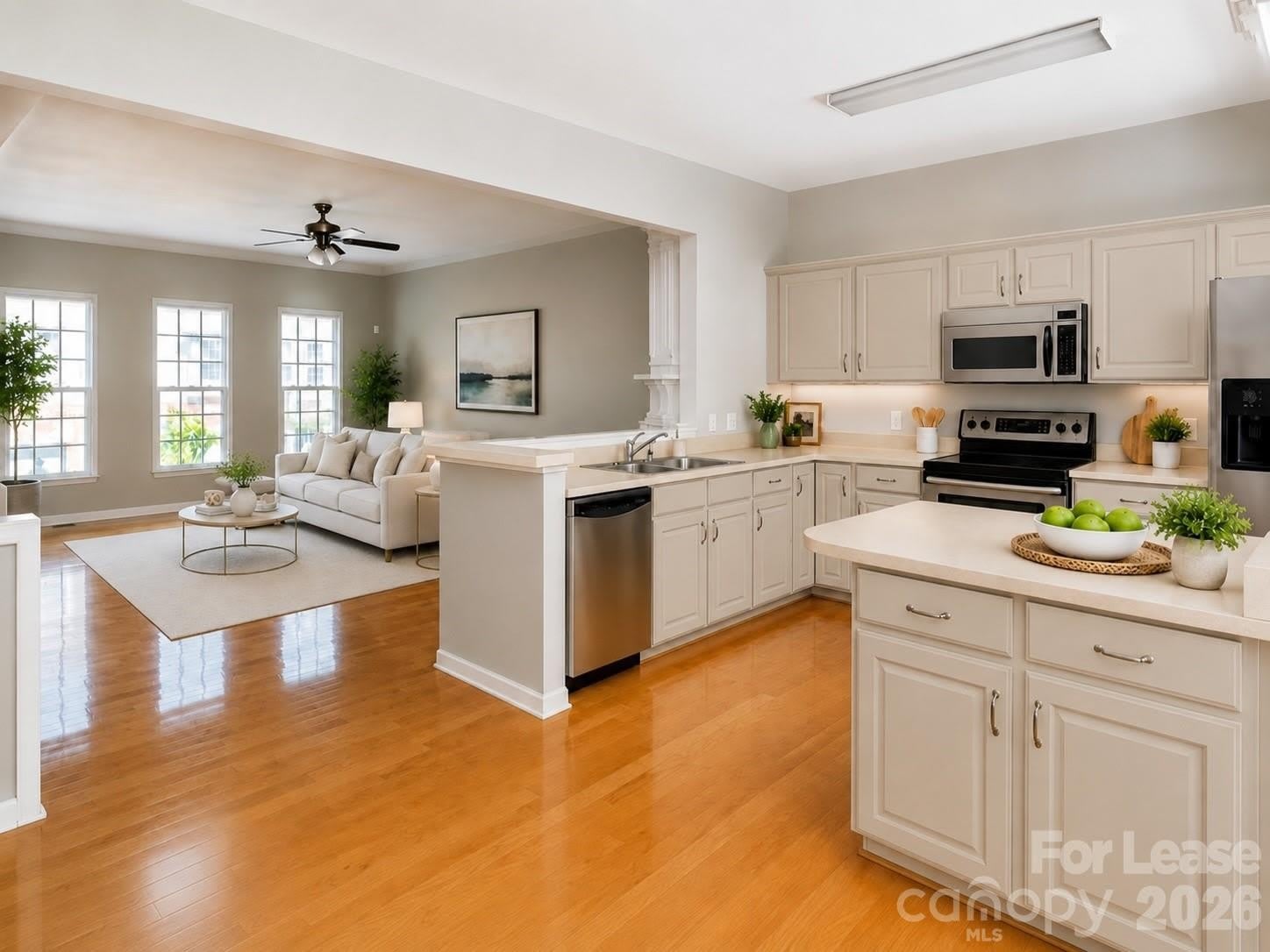 5537 Werburgh Street – photo 3