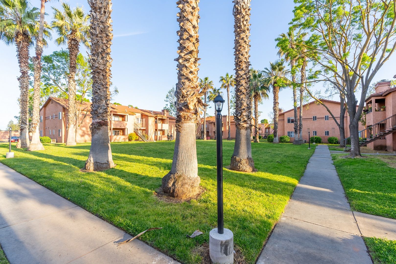 4504-4598 W Palo Alto Ave. – photo 4