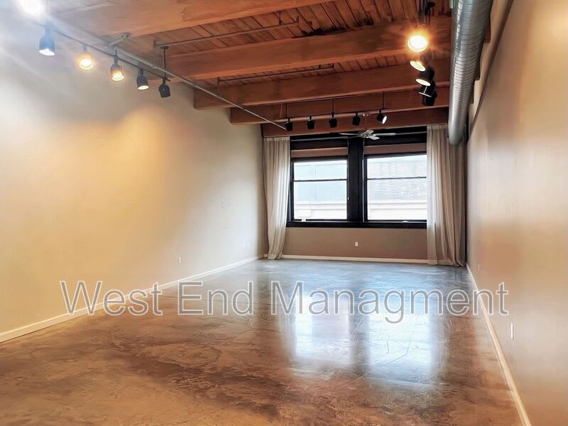 901 Washington Ave – photo 5