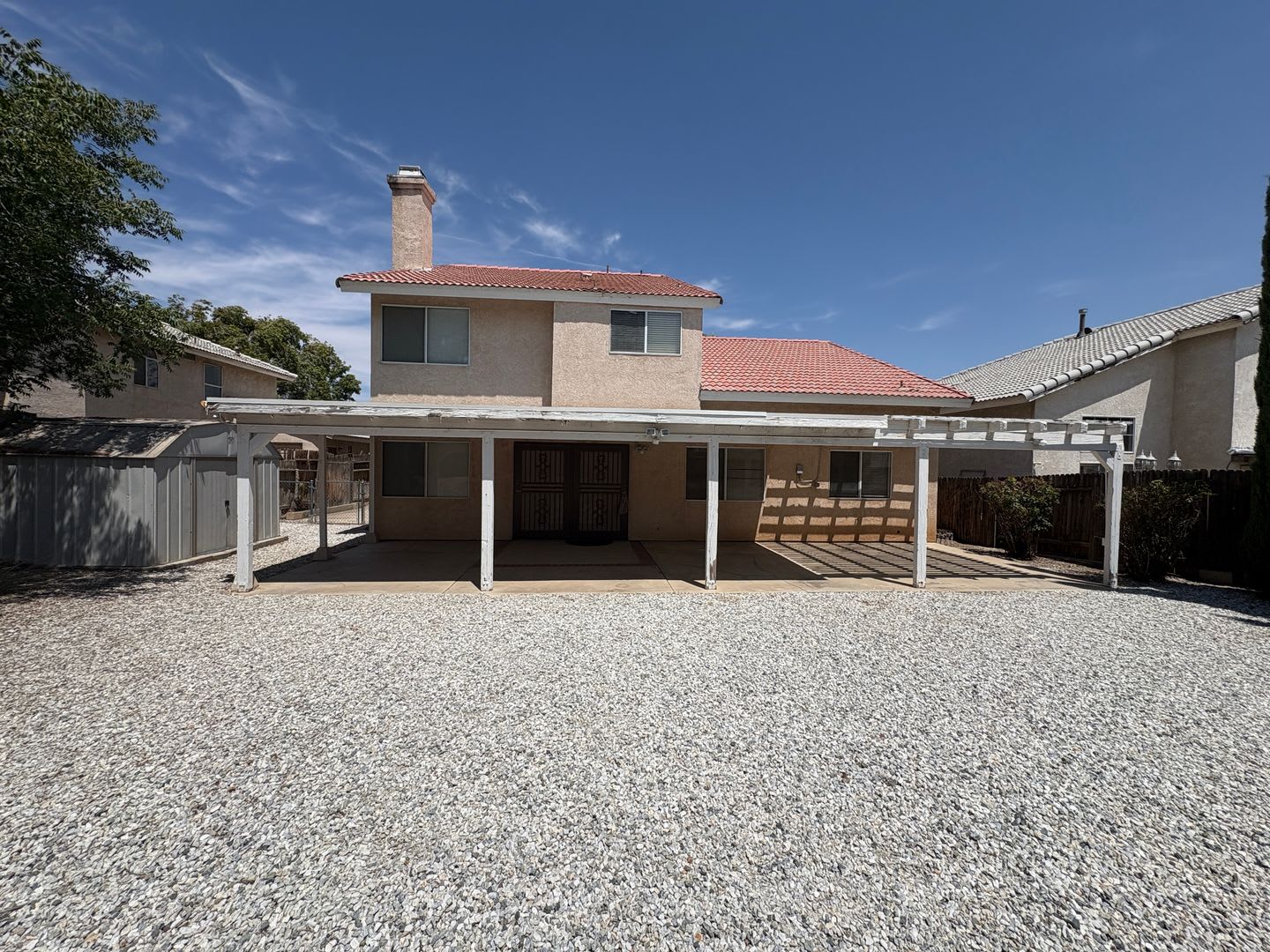 5 Bedroom 2 Story Spacious Victorville Home Near Mall – photo 2