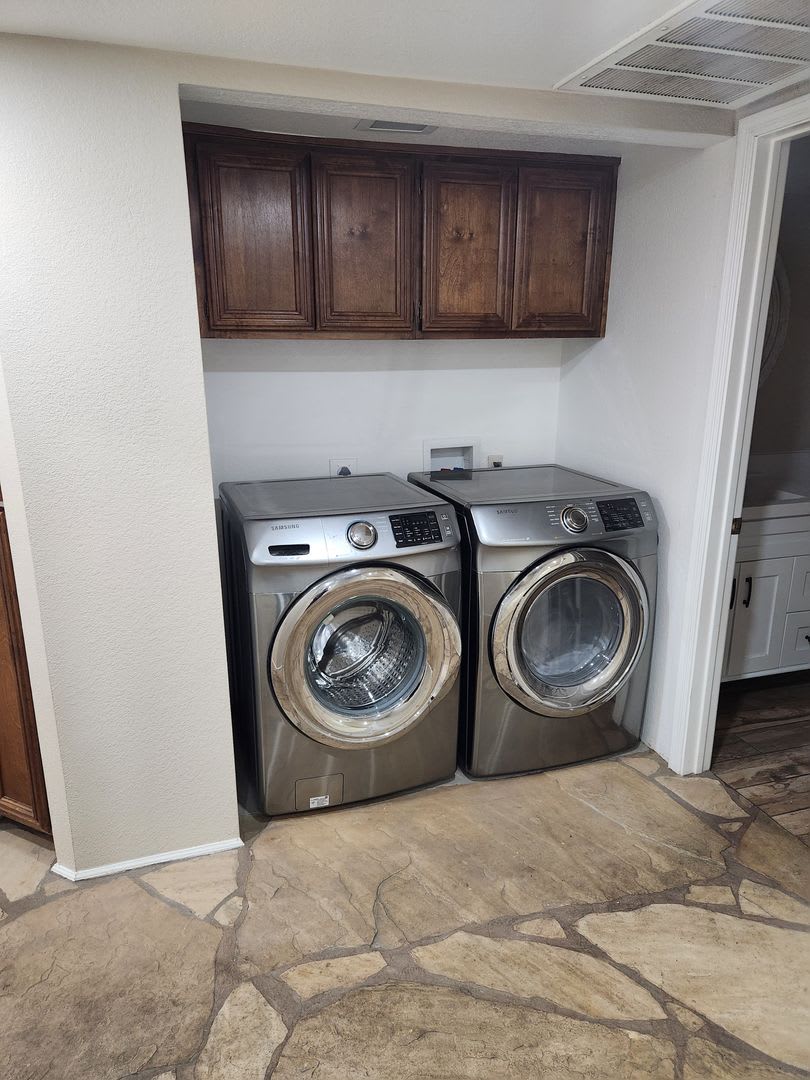 3bd 2ba located in Pointe South Mountain – photo 4