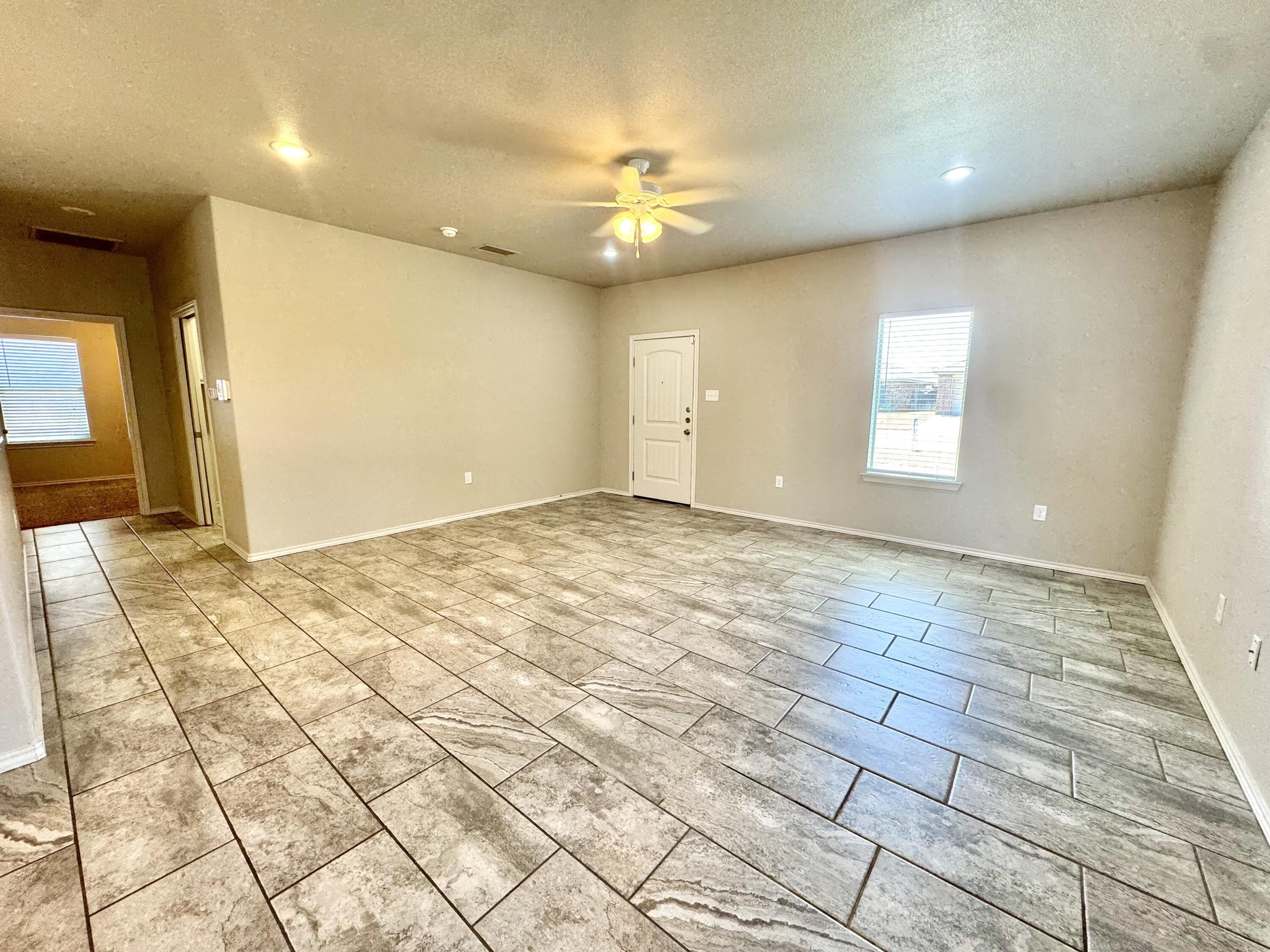 11209 Akron Avenue – photo 5