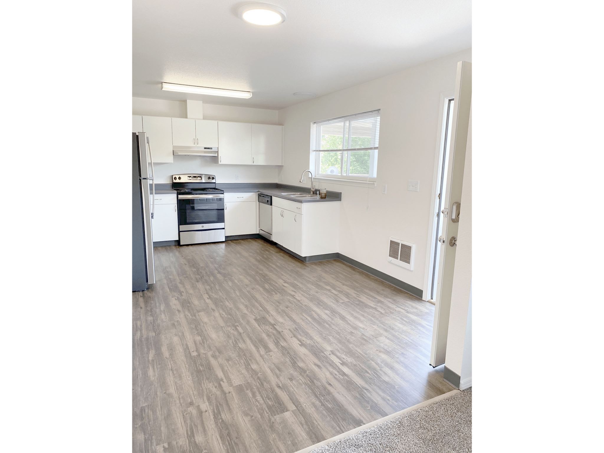 Willow Place – photo 3