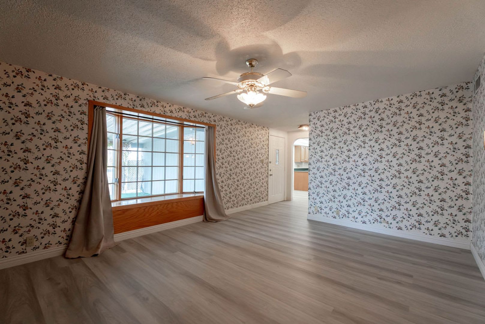 5185 Sun Valley Drive, Las Vegas, NV 89122 – photo 5