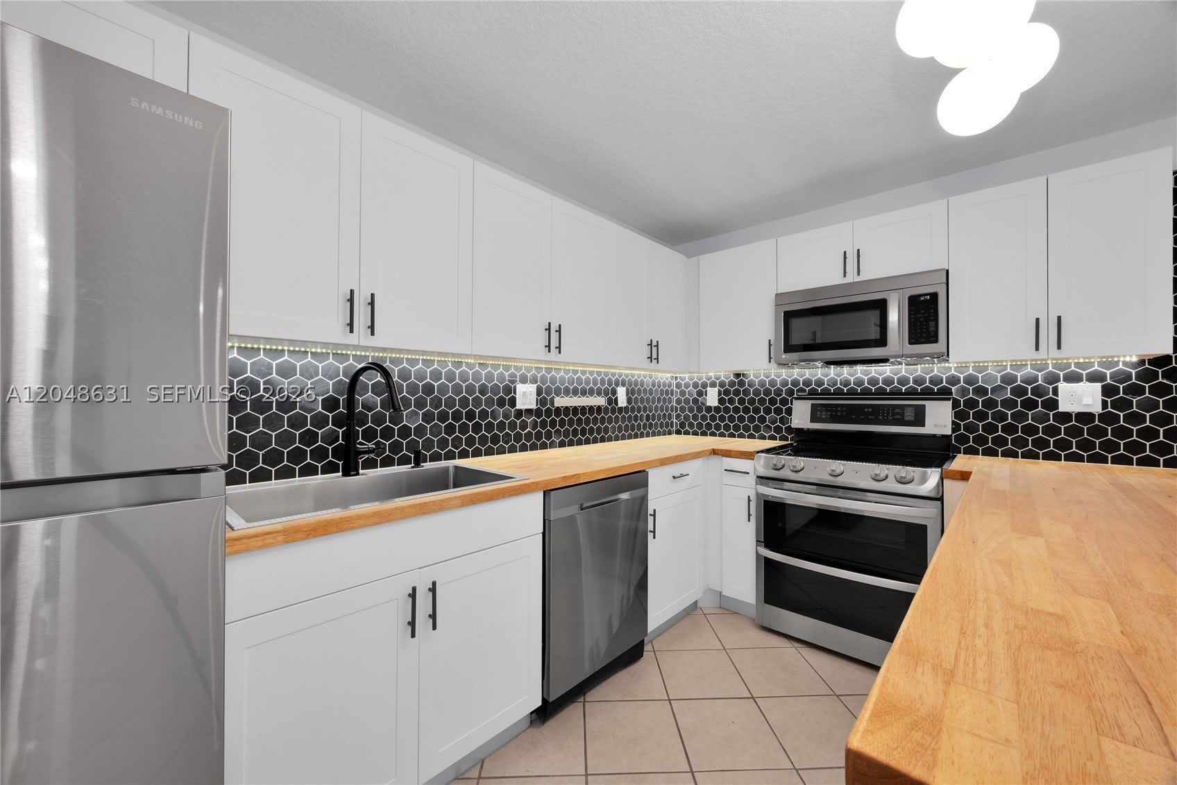 2734 Bird Ave – photo 3