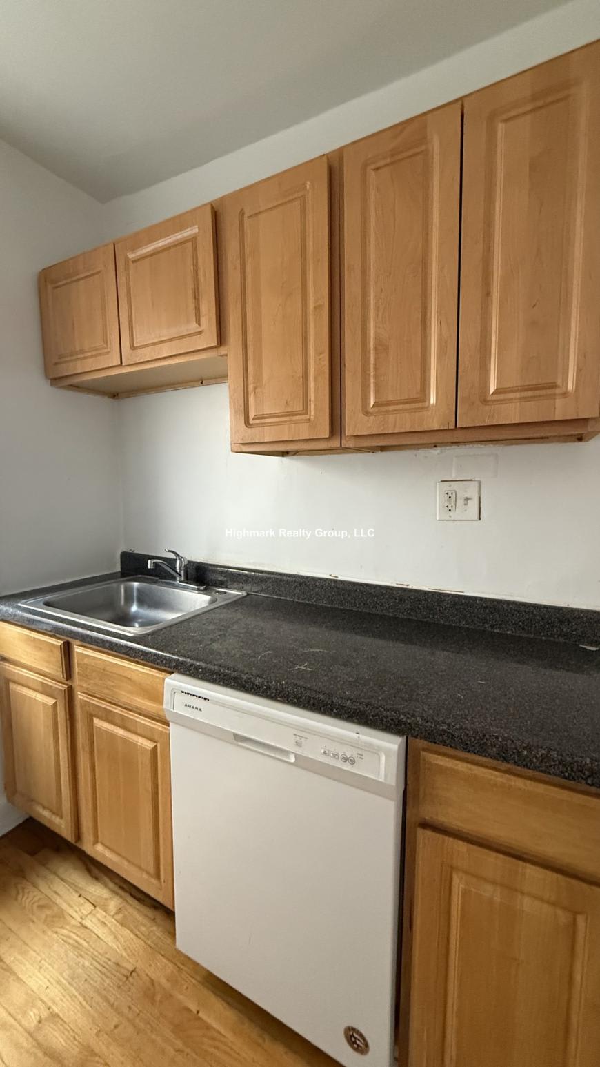 2340 West Touhy Ave. – photo 2