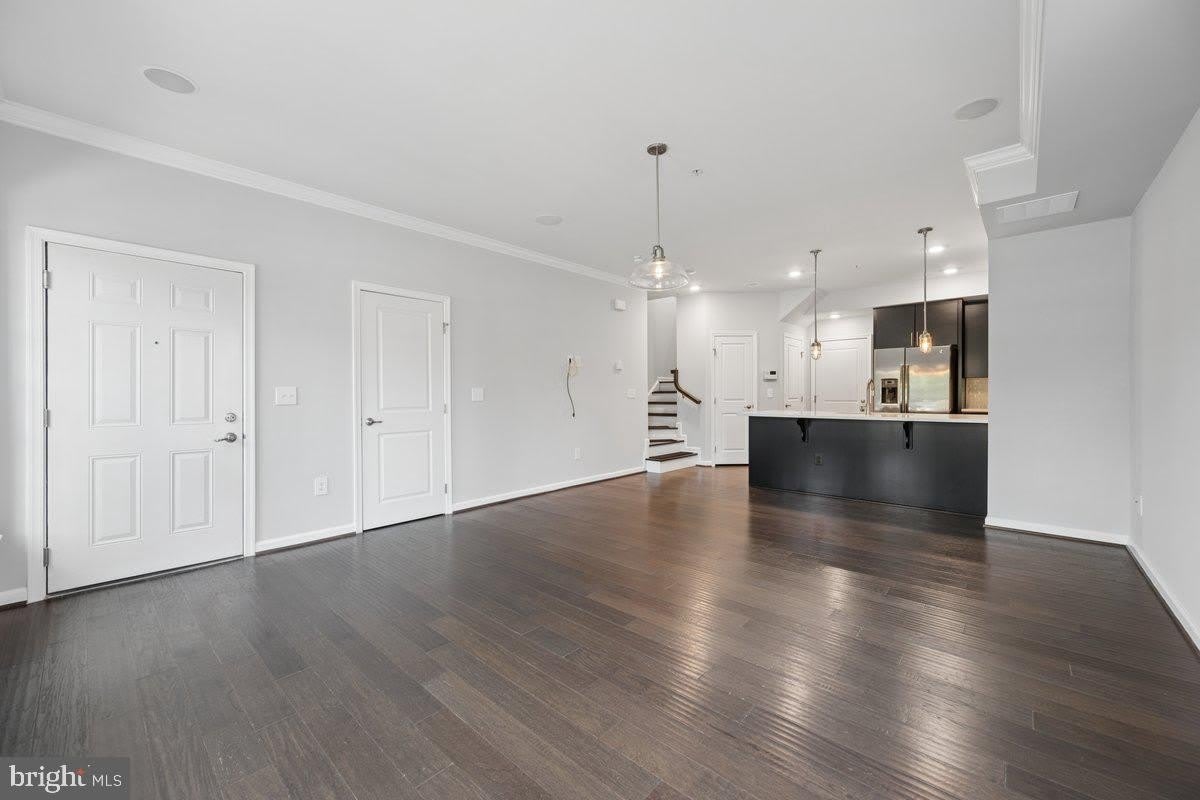 200 Murdoch Square Se – photo 3