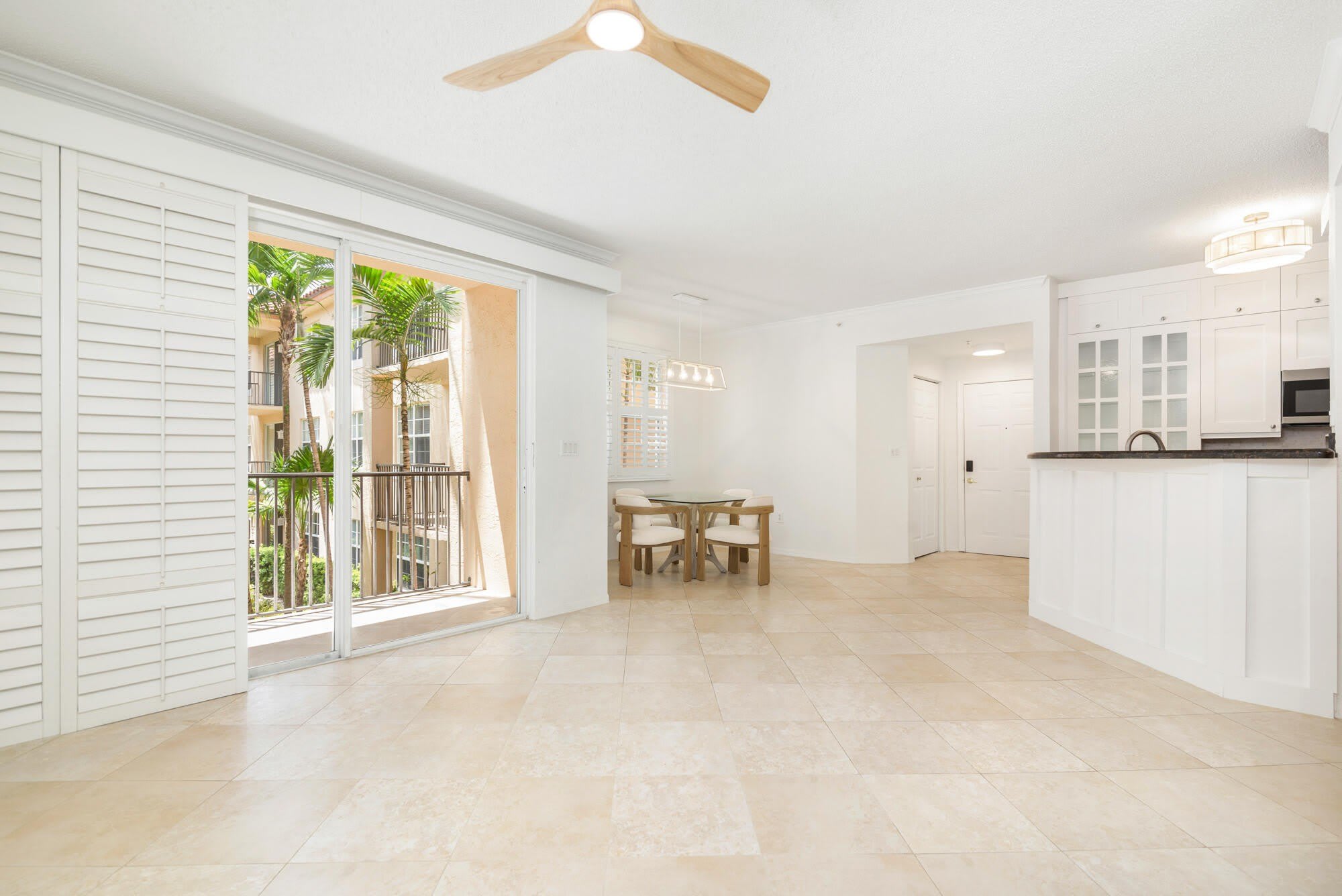1805 N FLAGLER Drive – photo 4