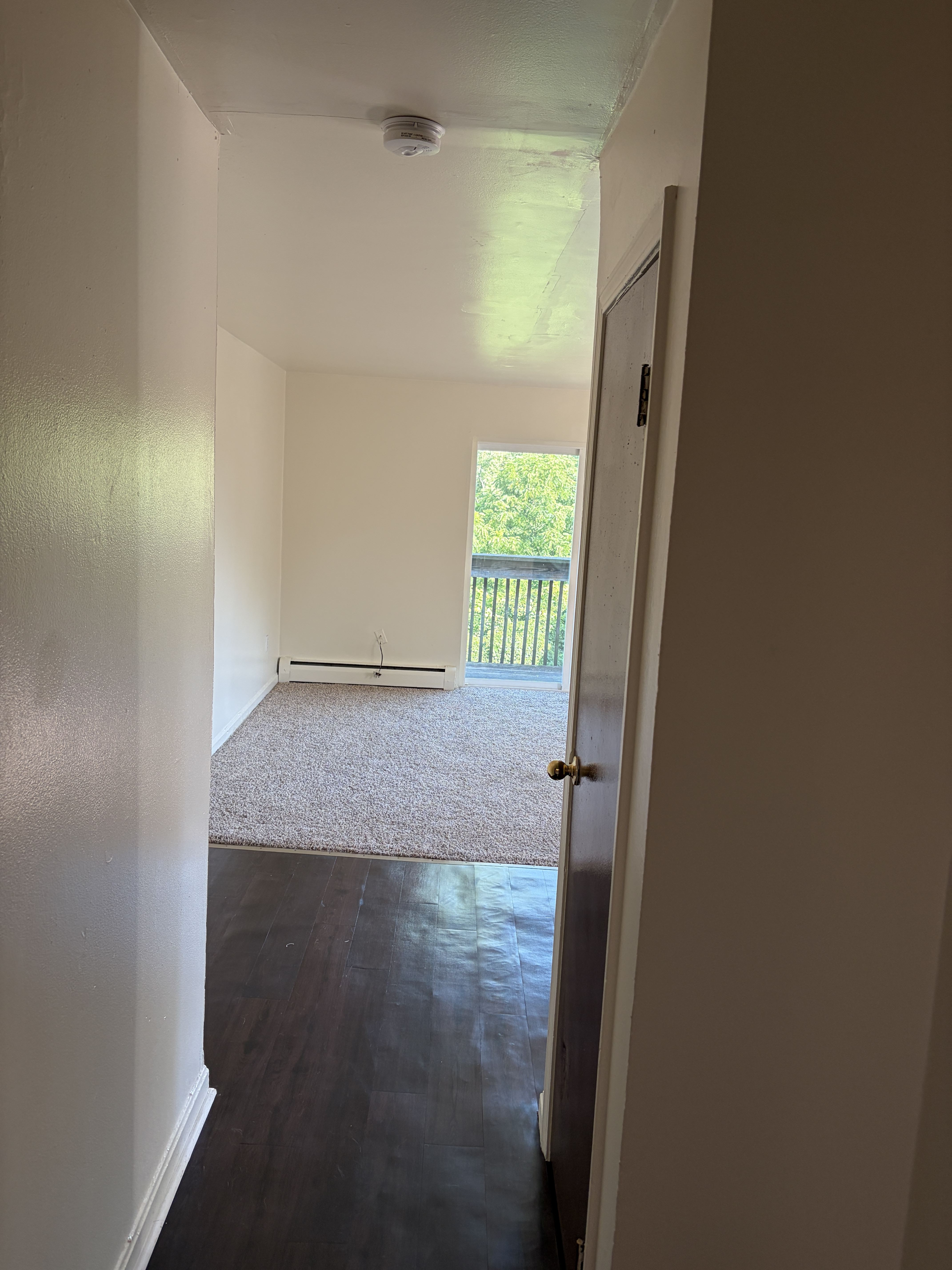 4047 Reading Rd – photo 3