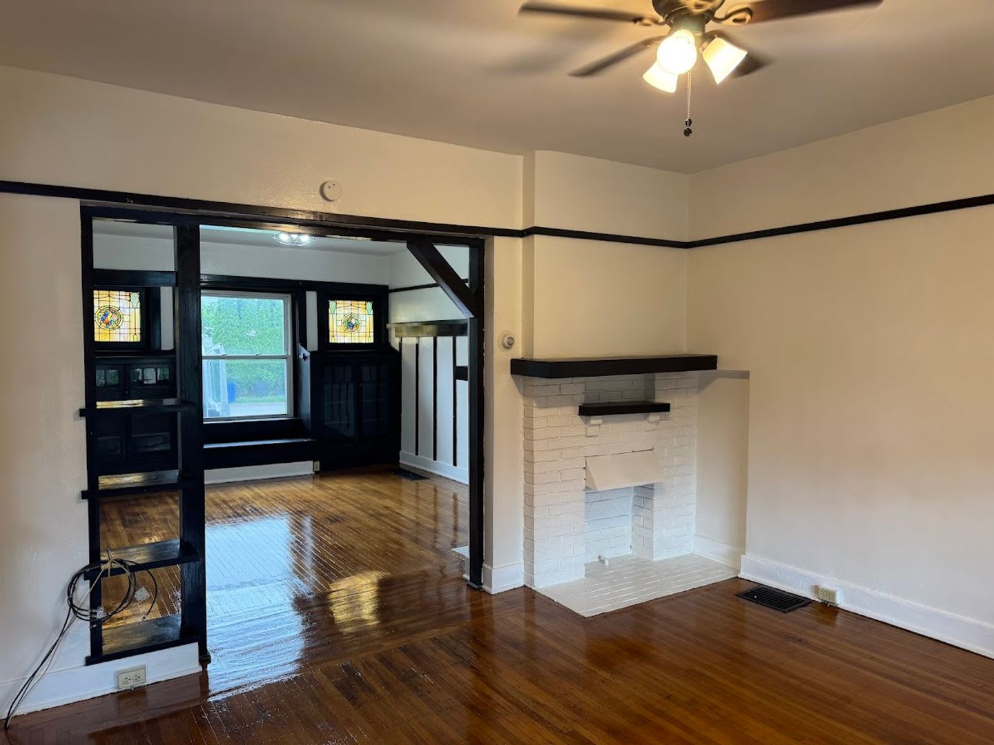 Renovated 3 Bedroom House With Air Conditioning – photo 2