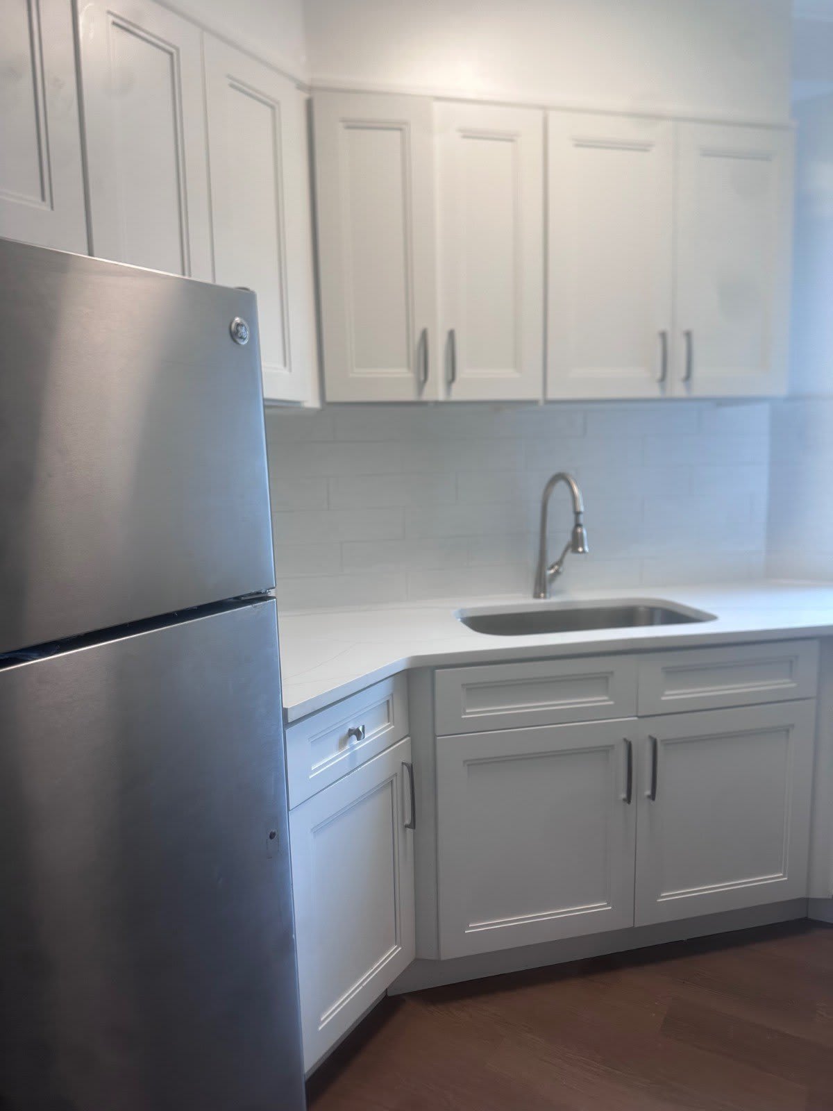 1641 Metropolitian Avenue – photo 3