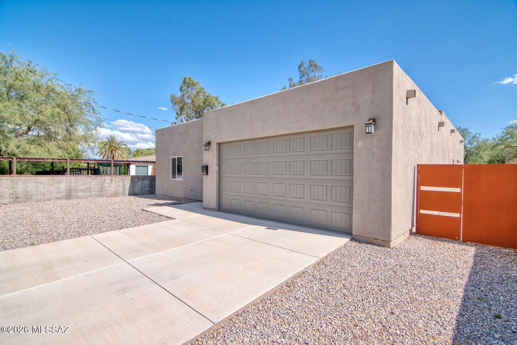 3304 E Elida Street – photo 2