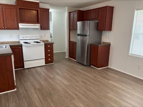 6100 Madeira Avenue – photo 2