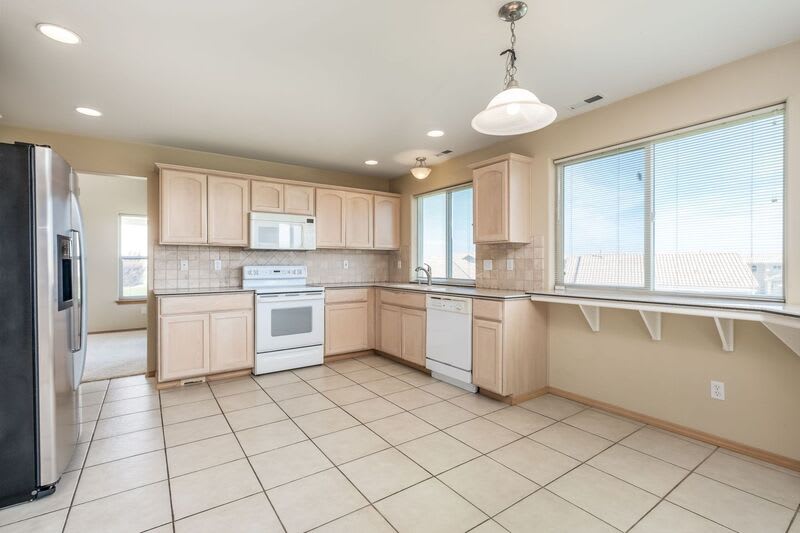 8812 W Rio Grande Ave – photo 4