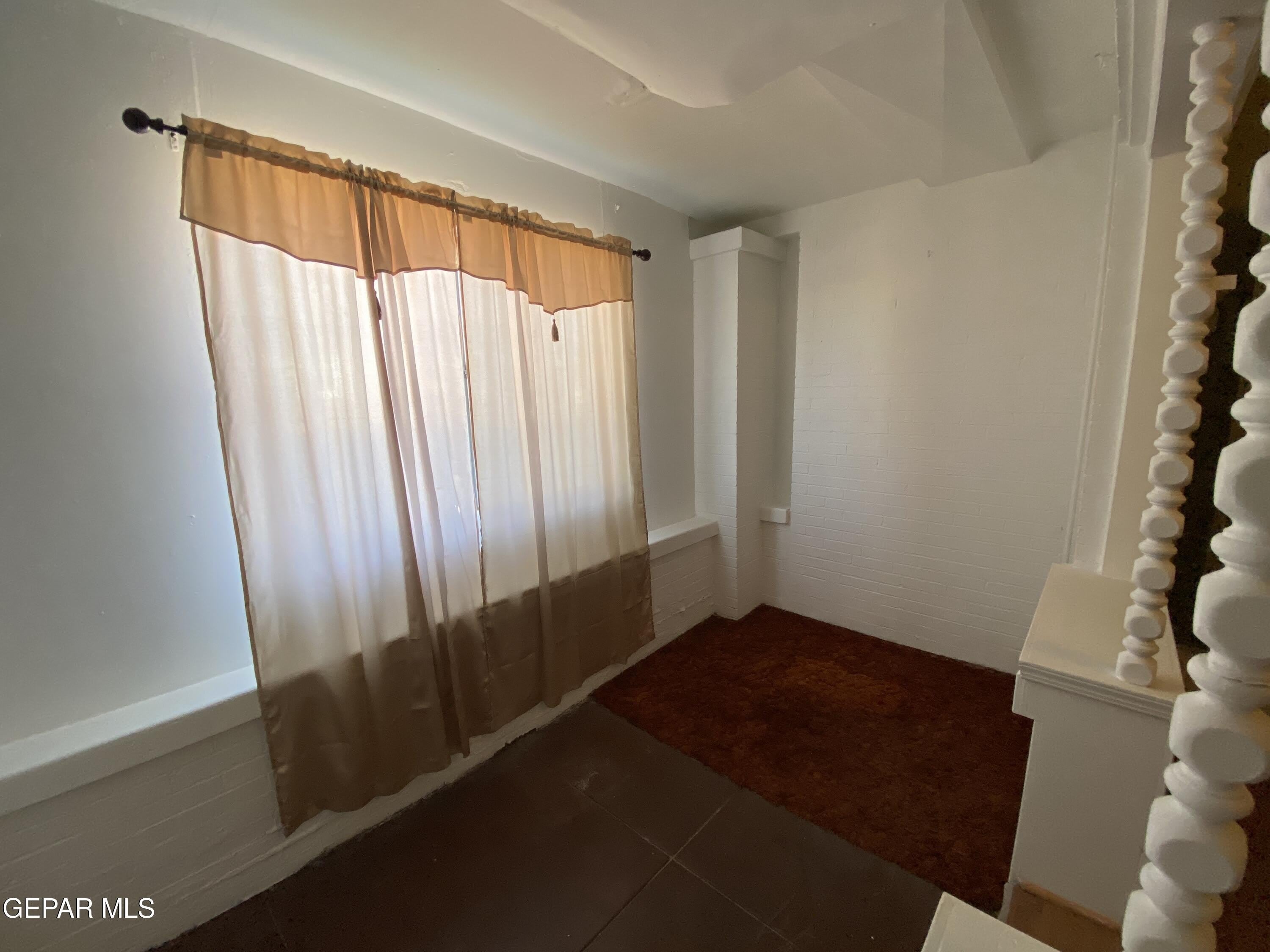 3211 TULAROSA Avenue – photo 5
