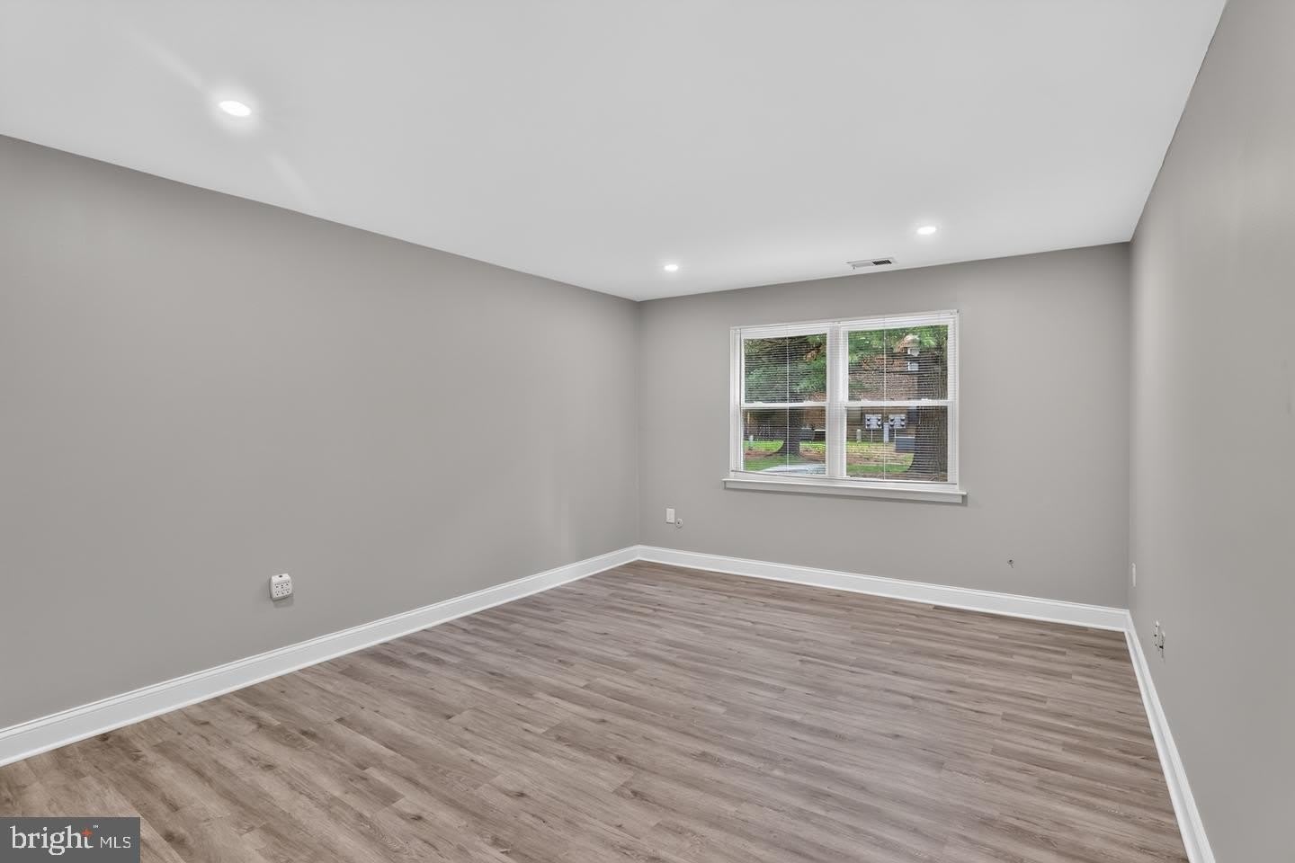 1807 Silver Court – photo 4