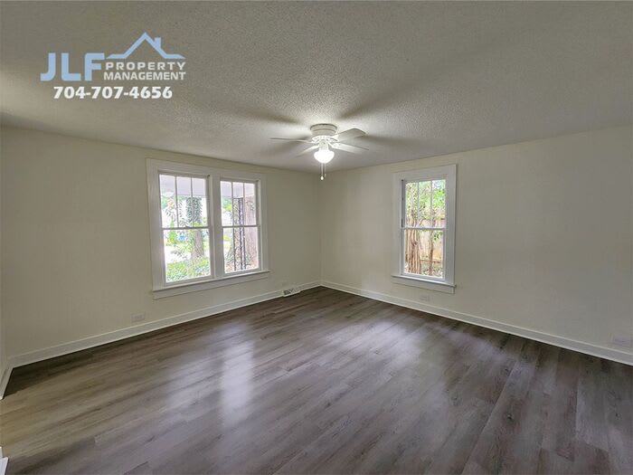 650 Harris Street Northwest – photo 3