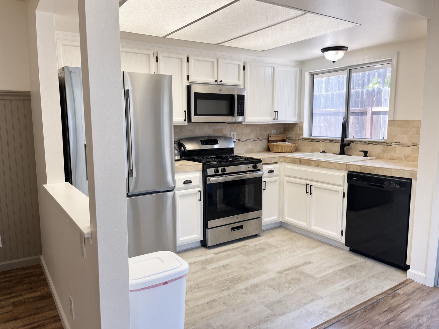 Charming 3-Bedroom Home on a Quiet Cul-de-Sac – photo 4