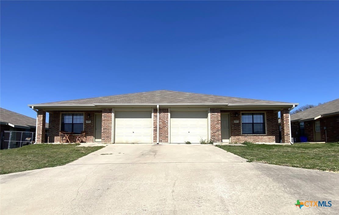 2802 Ashley Drive – photo 1