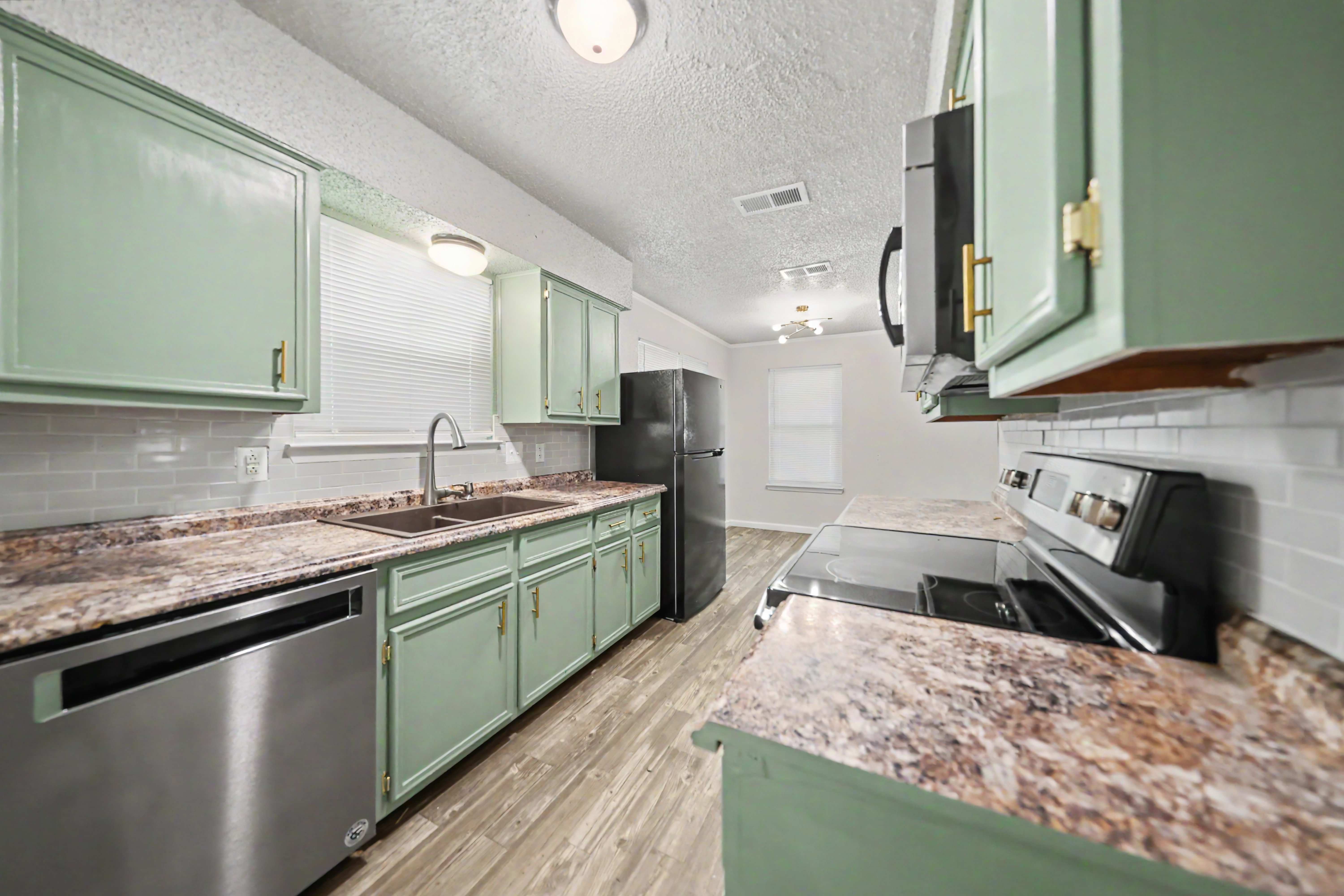 1804 Ruiz Dr – photo 4
