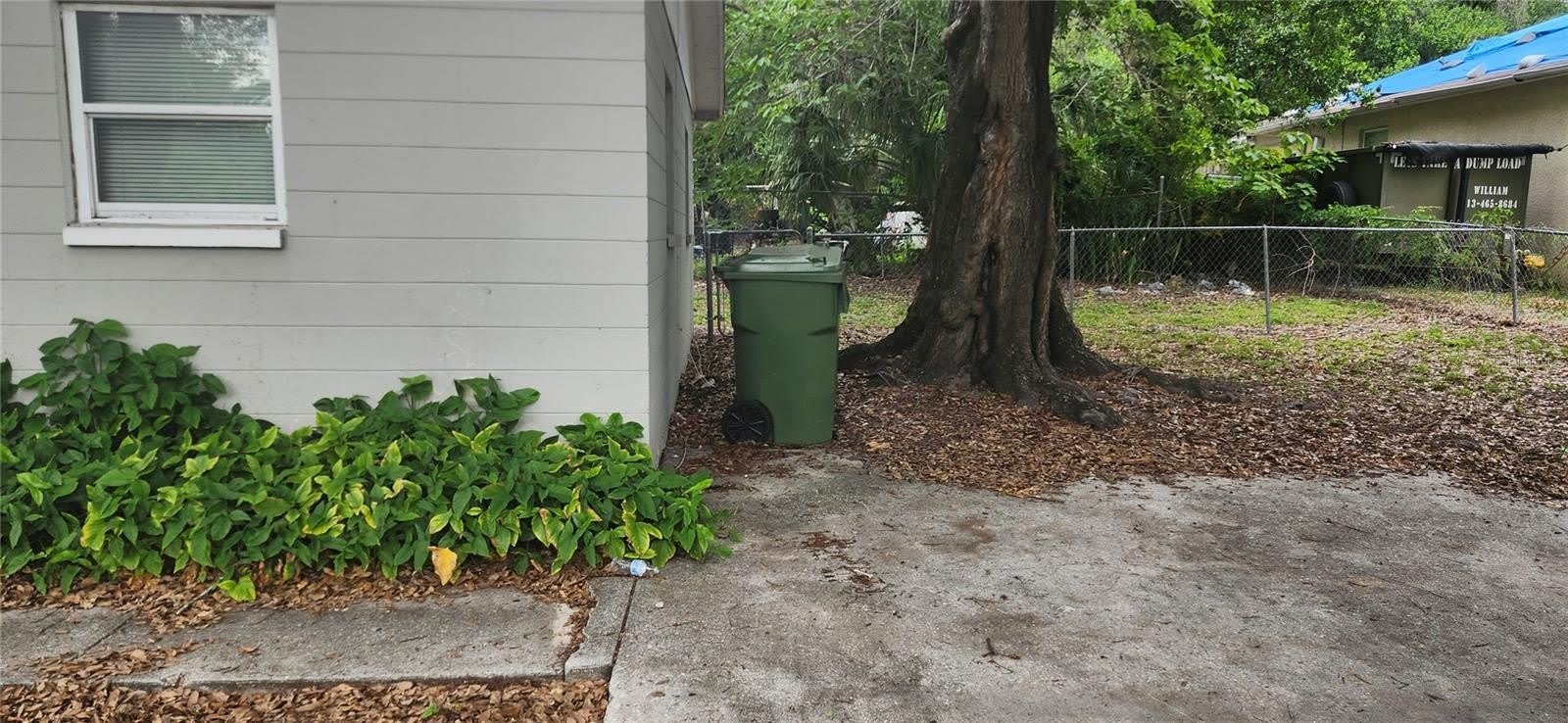 8501 N MULBERRY Street – photo 2