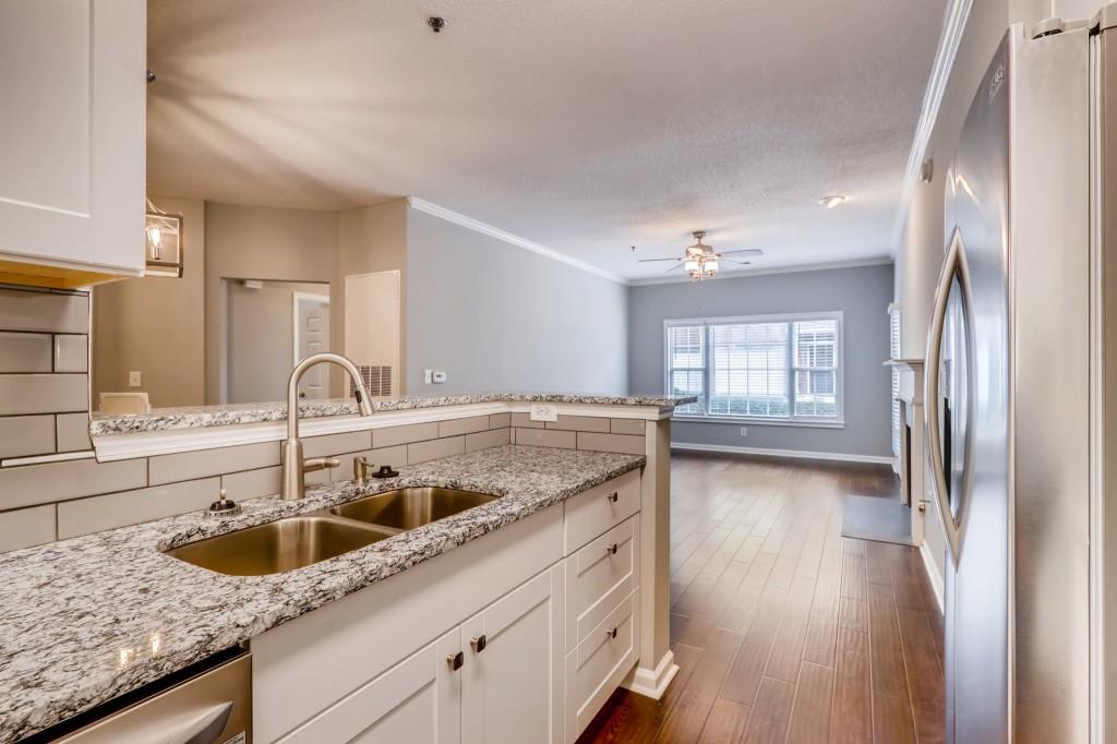 302 Spring Heights Lane – photo 4