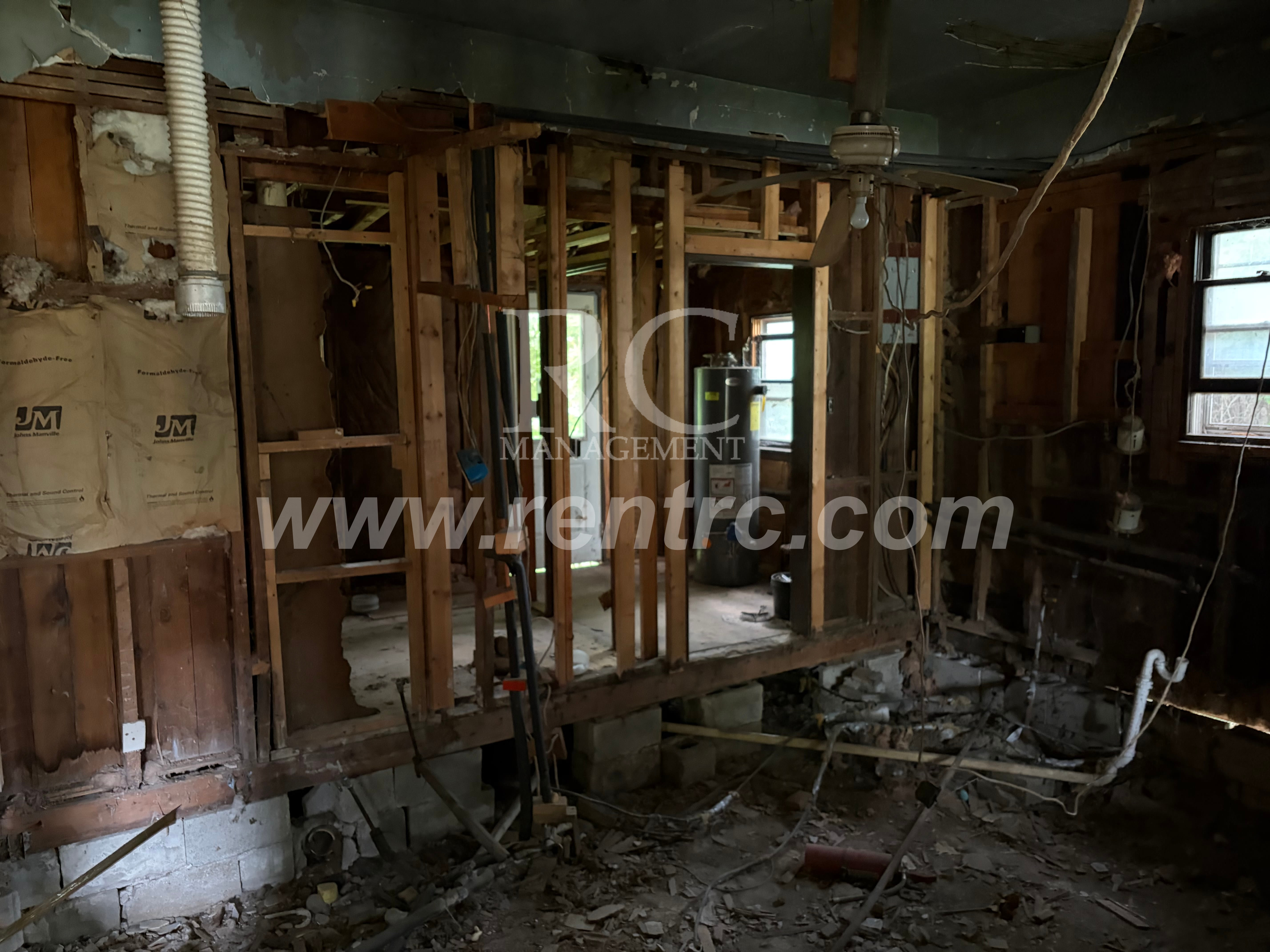 102 S New St – photo 2
